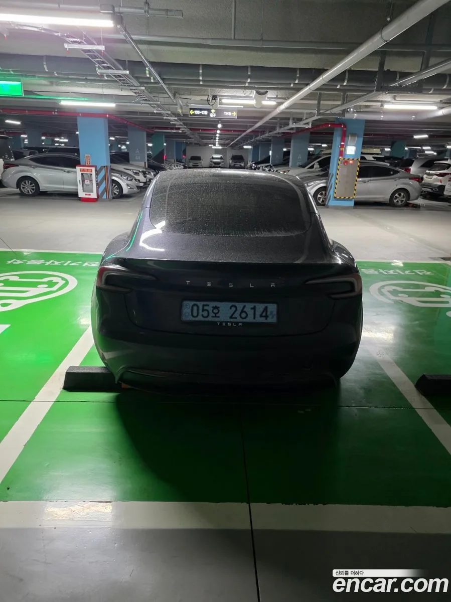 Tesla Model 3 RWD 2025 — миниатюра 4