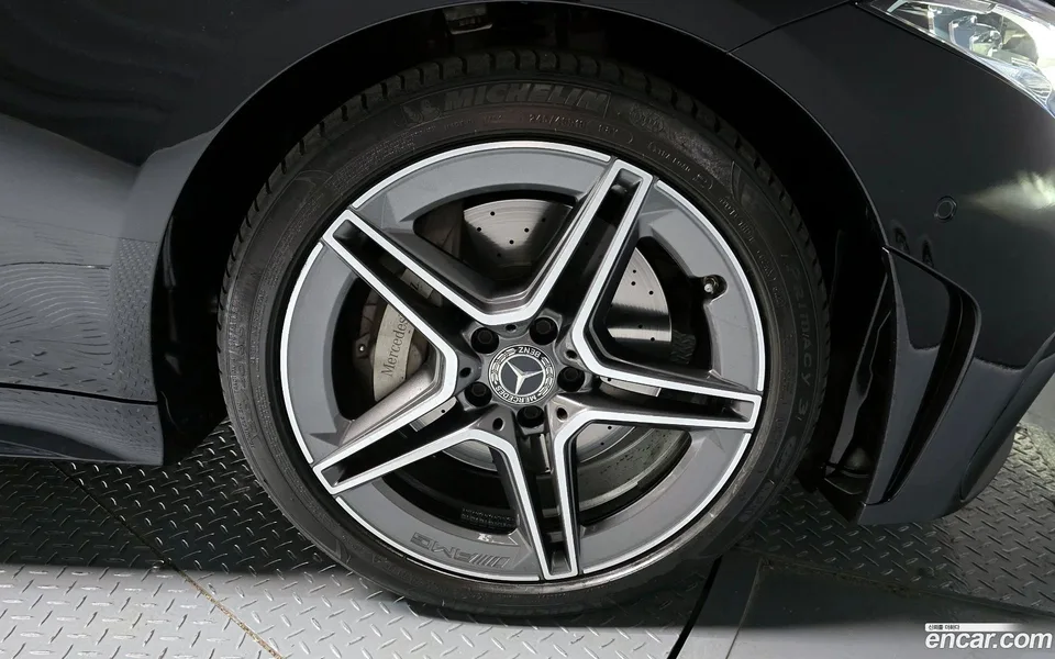 Mercedes-Benz CLS-Class CLS300d 4MATIC 2023 — миниатюра 2
