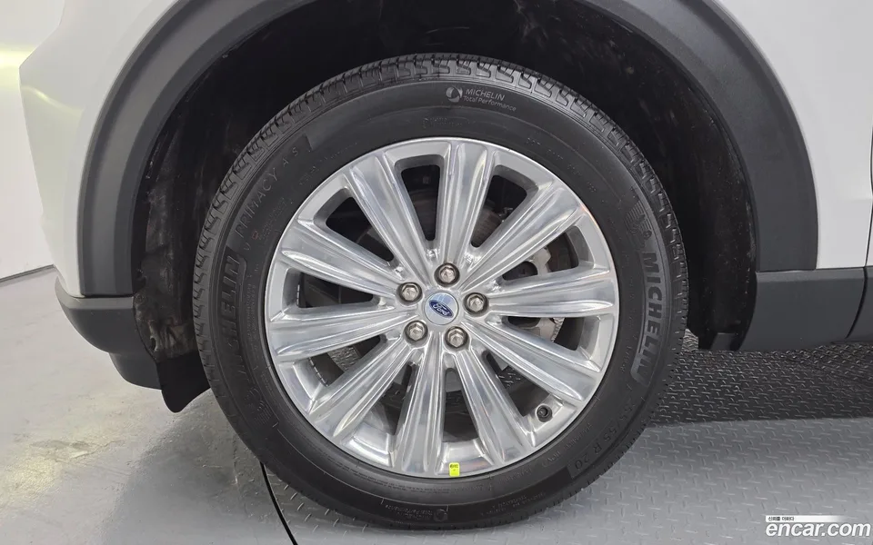 Ford Explorer 2.3 4WD 2022 — миниатюра 2