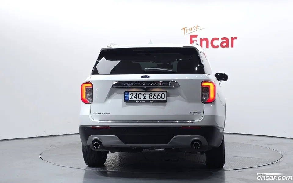 Ford Explorer 2.3 4WD 2022 — миниатюра 4