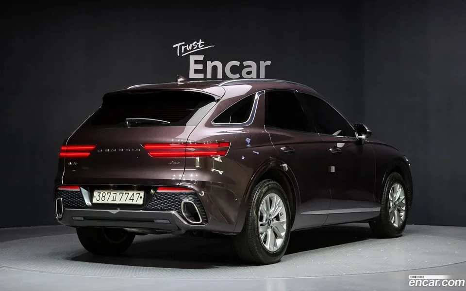 Genesis GV70 2.5T AWD 2022 — миниатюра 2