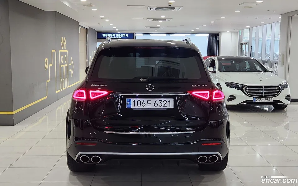 Mercedes-Benz GLE-Class AMG GLE53 4MATIC+ 2023 — миниатюра 3