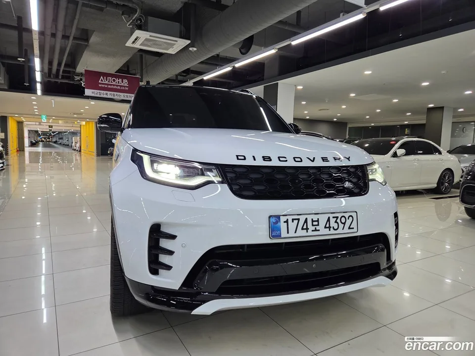 Land Rover Discovery P360 HSE 2025 — миниатюра 3