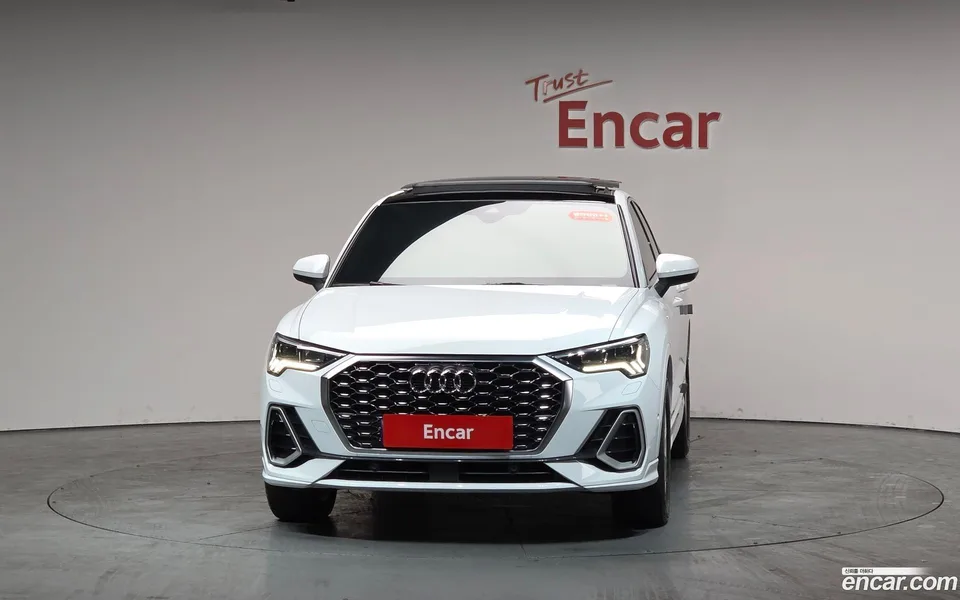 Audi Q3 35 TDI 2022 — миниатюра 3