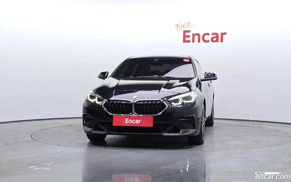 BMW 2 Series Gran Coupe 220i 2022 — миниатюра 3
