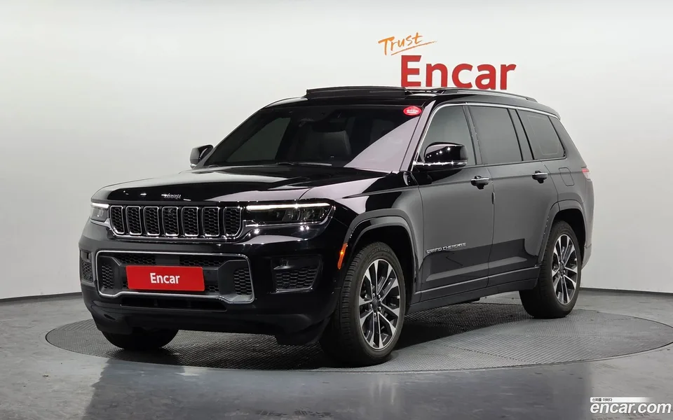 Jeep Grand Cherokee L 3.6 2022 — фото 1, купить с доставкой в Москву