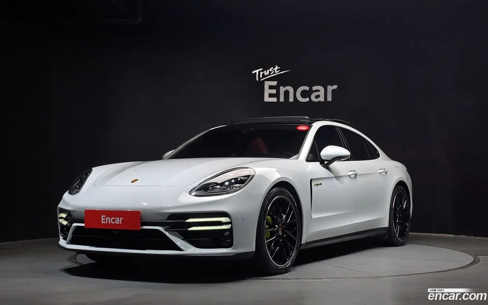 Porsche Panamera (971) 2.9 AWD E- 2022 — фото 1, купить с доставкой в Москву
