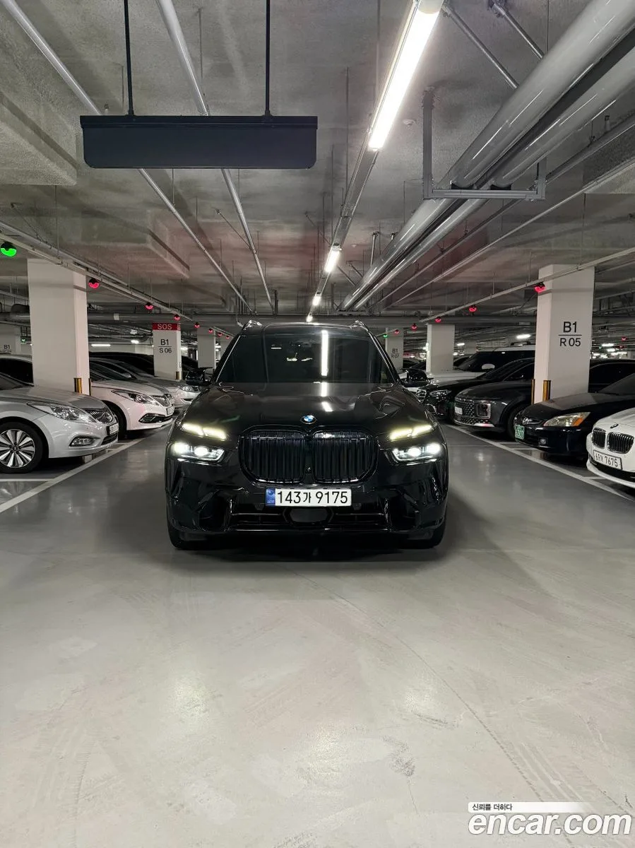 BMW X7 xDrive 40i M 7 2024 — миниатюра 3