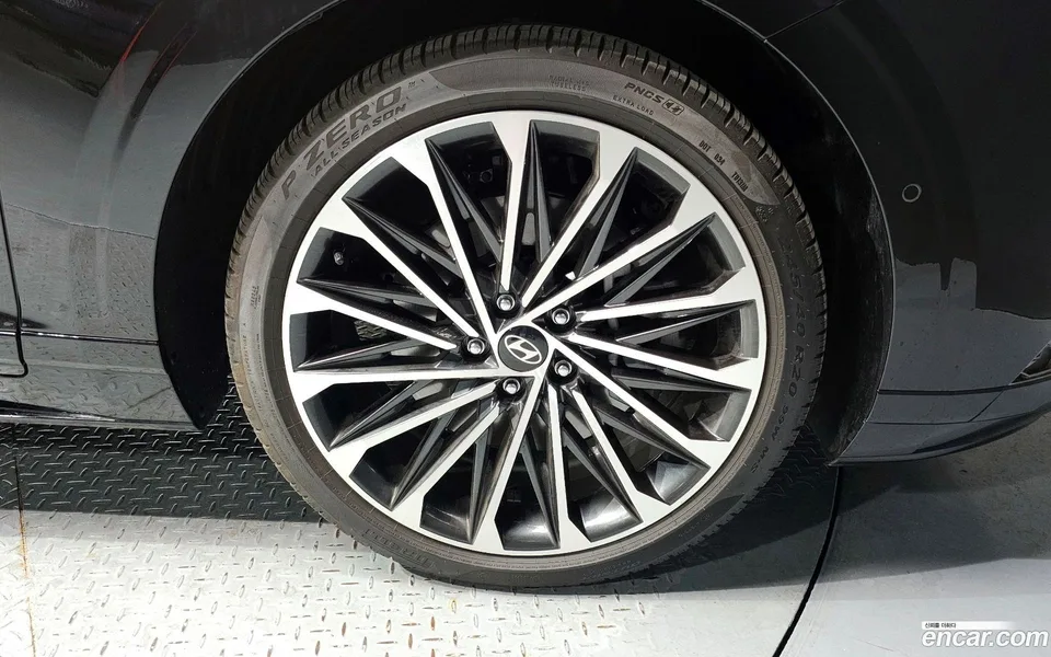Hyundai Grandeur 3.5 4WD 2025 — миниатюра 2