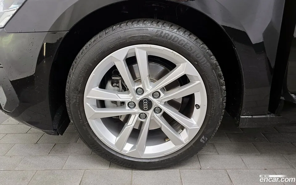 Audi A3 (8Y) 40 TFSI 2024 — миниатюра 5