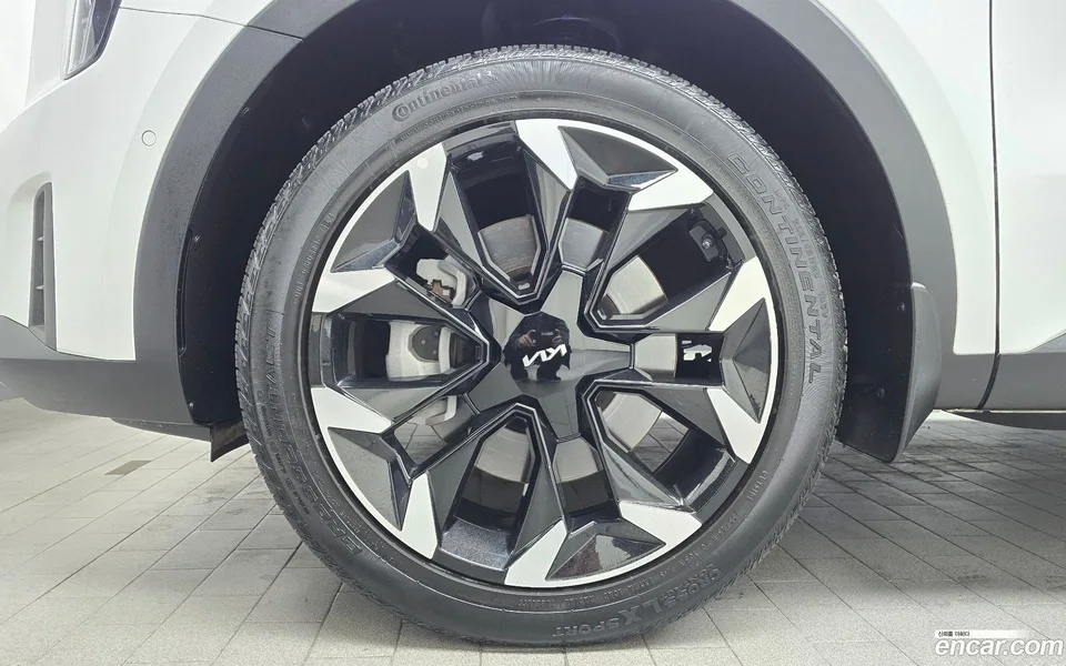 Kia Sorento 2.5T 2WD 2024 — миниатюра 2