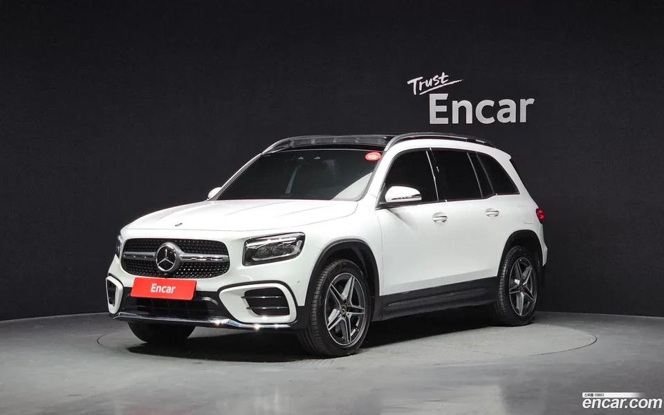 Mercedes-Benz GLB-Class GLB250 4MATIC 2024 — фото 1, купить с доставкой в Москву