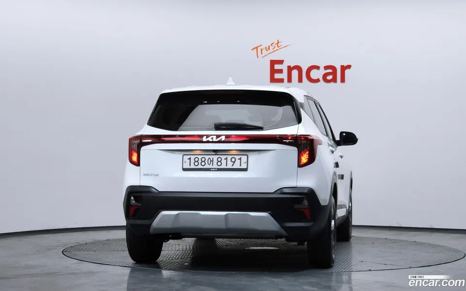 Kia Seltos 2.0 2WD 2024 — миниатюра 4