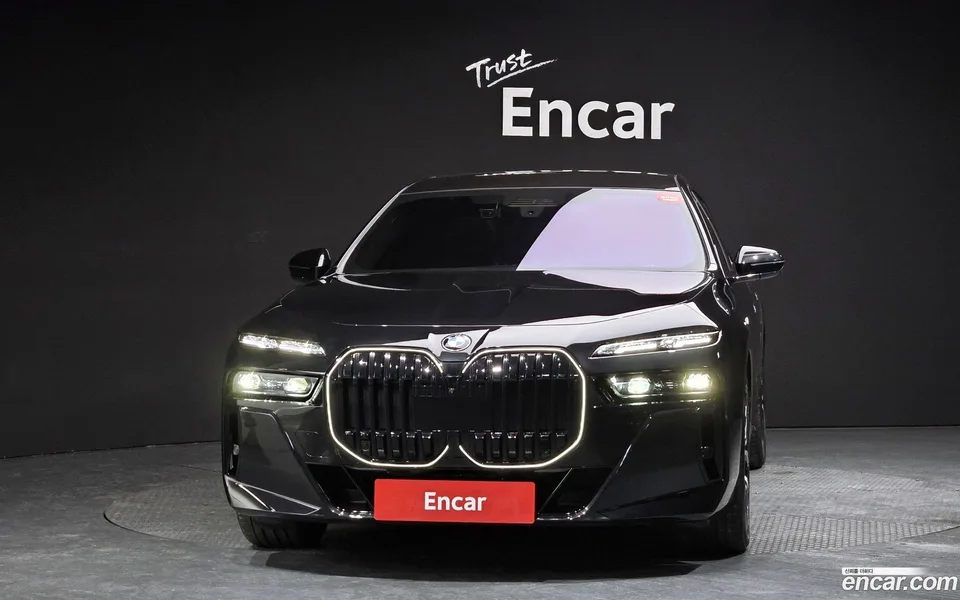 BMW 7 Series 740d xDrive M 2025 — миниатюра 3