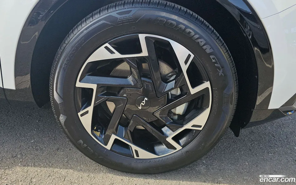 Kia Sportage 2.0 2WD 2023 — миниатюра 5