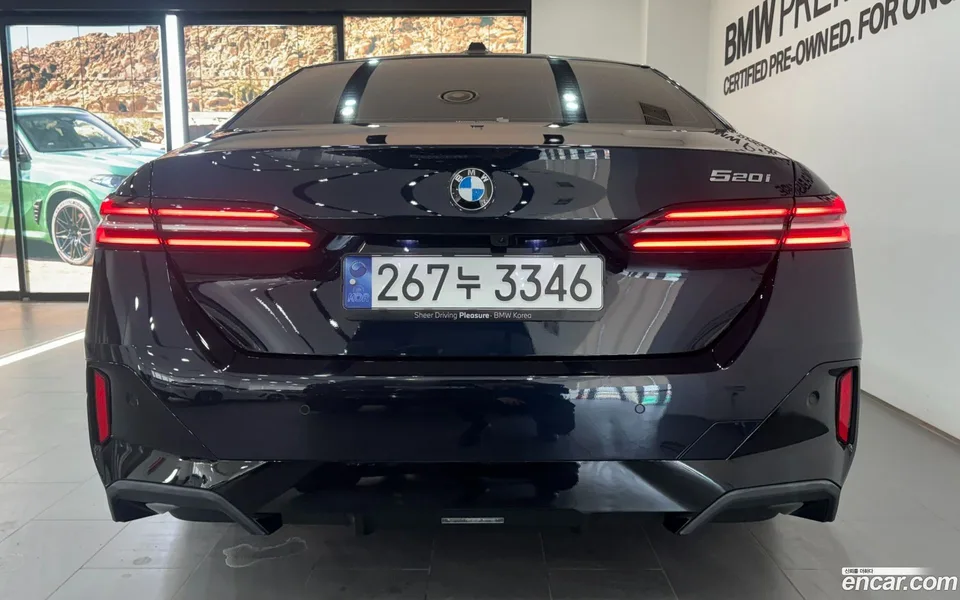 BMW 5 Series 520i M 2024 — миниатюра 4