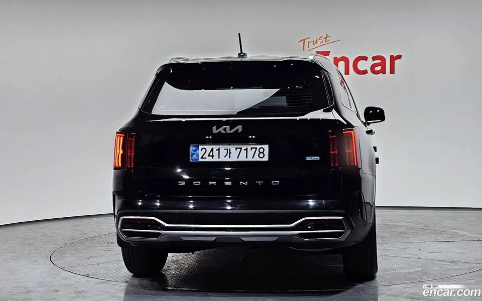 Kia Sorento HEV 1.6 2WD 2022 — миниатюра 4