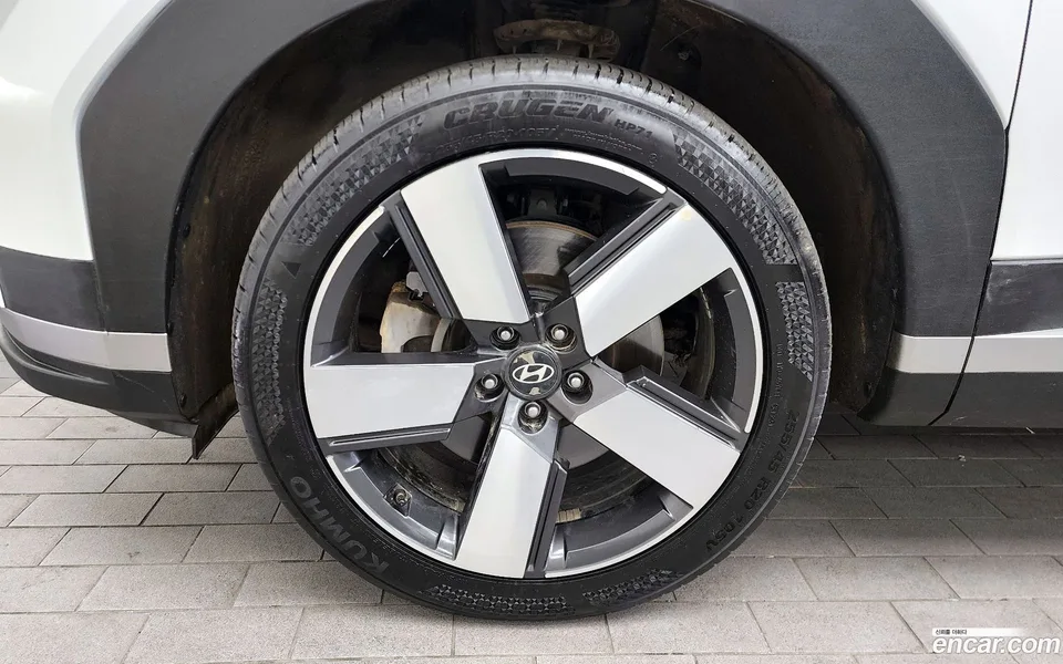 Hyundai SantaFe 2.5T 4WD 2023 — миниатюра 2