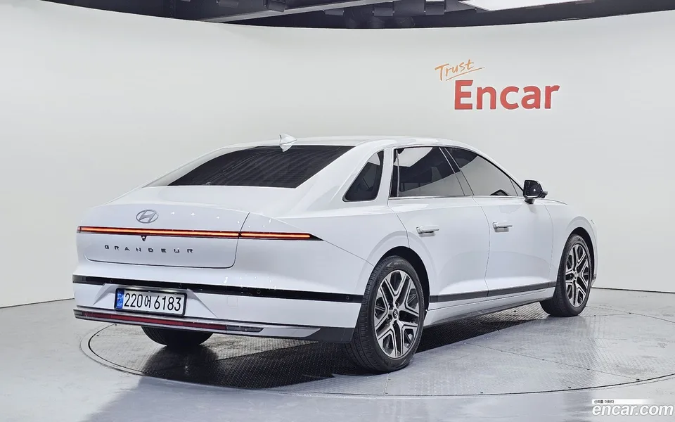 Hyundai Grandeur 3.5 LPG 2WD 2023 — миниатюра 2