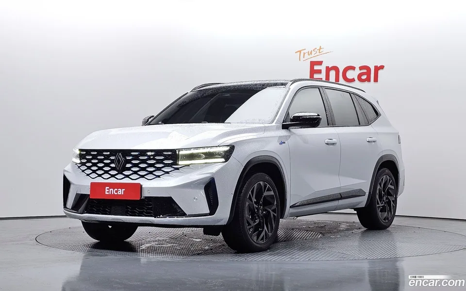 Renault Samsung Grand Koleos 1.5 E-TECH 2WD 2024 — фото 1, купить с доставкой в Москву