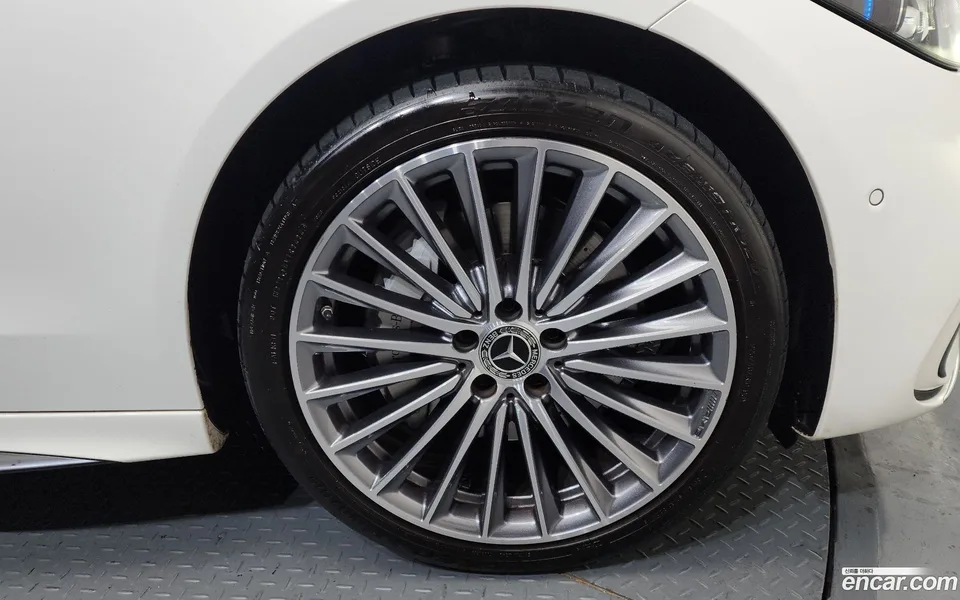 Mercedes-Benz C-Class C300 AMG Line 2022 — миниатюра 2