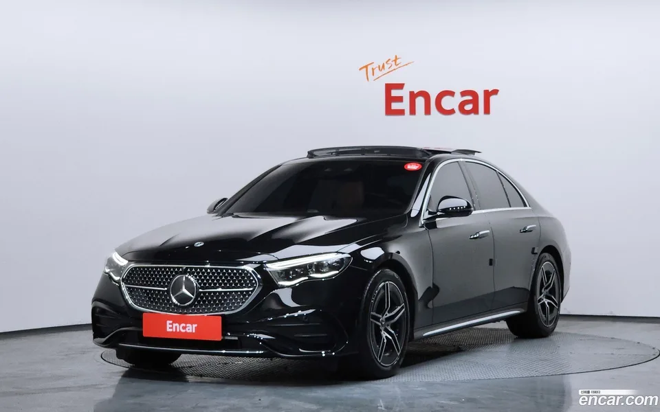 Mercedes-Benz E-Class E300 4MATIC AMG Line 2025 — фото 1, купить с доставкой в Москву