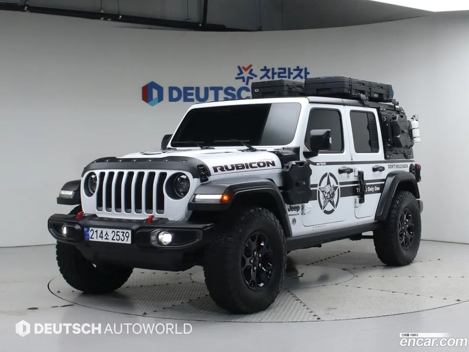 Jeep Wrangler 2.0 4 2023 — фото 1, купить с доставкой в Москву