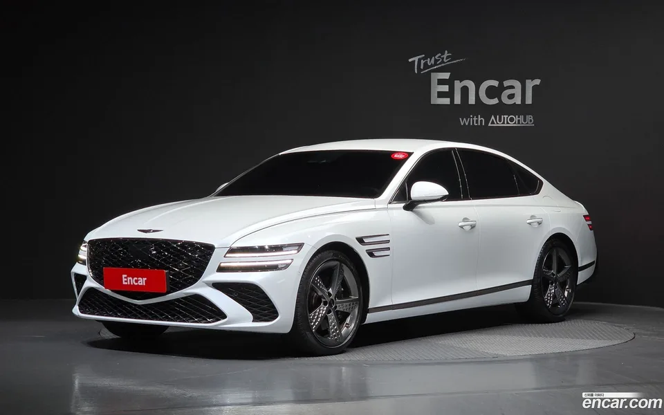Genesis G80 2.5 AWD 2025 — фото 1, купить с доставкой в Москву