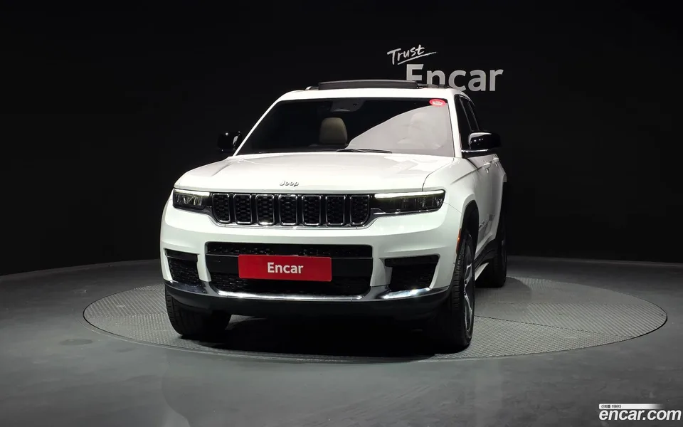 Jeep Grand Cherokee 3.6 2023 — миниатюра 3
