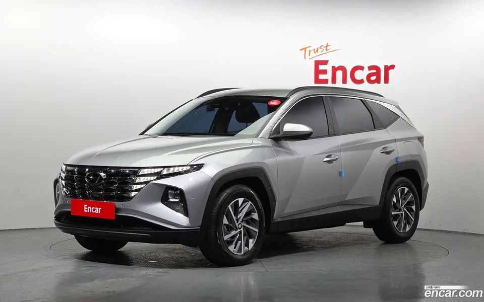 Hyundai Tucson 2.0 2WD 2023 — фото 1, купить с доставкой в Москву