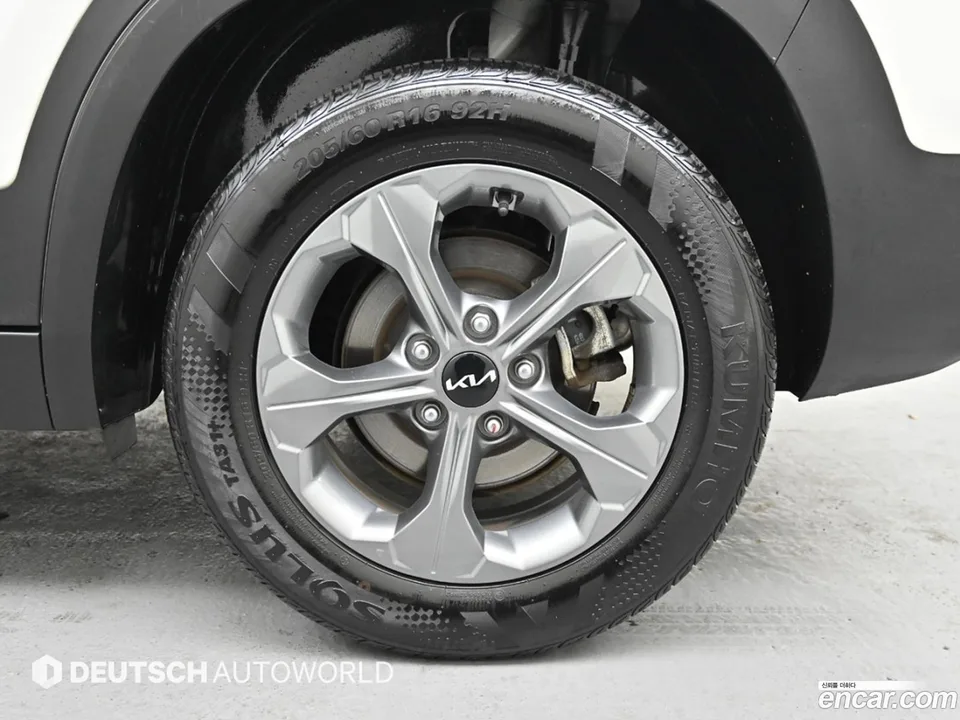 Kia Seltos 2.0 2WD 2024 — миниатюра 2