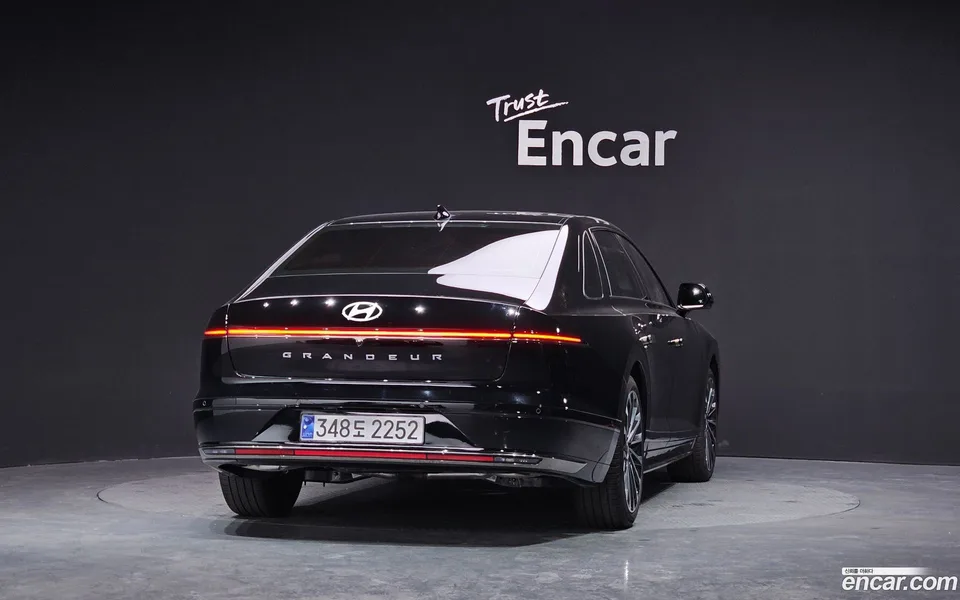 Hyundai Grandeur 3.5 4WD 2025 — миниатюра 4