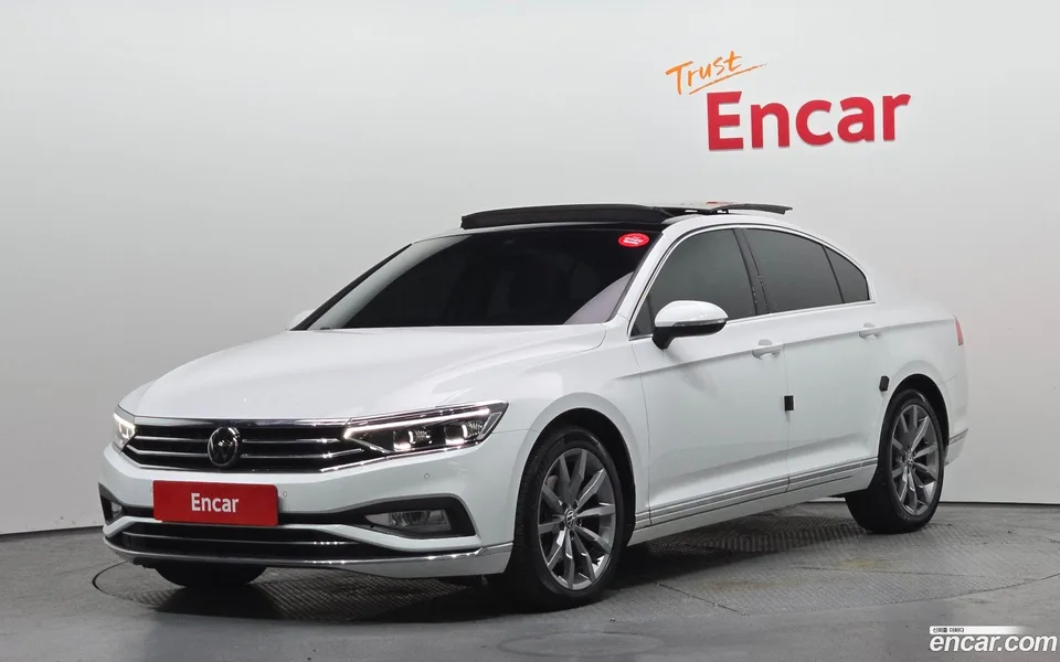 Volkswagen Passat GT 2.0 TDI 2022 — фото 1, купить с доставкой в Москву