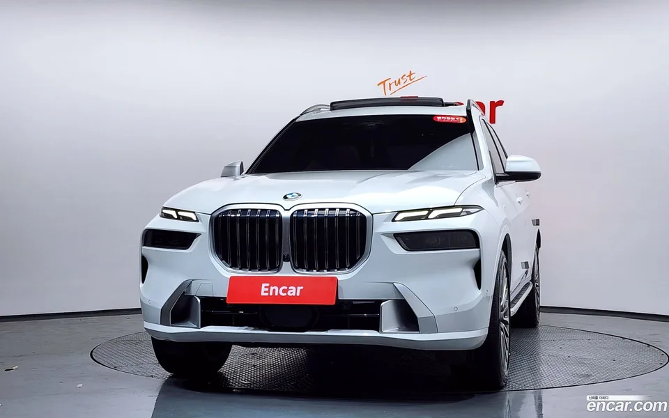 BMW X7 xDrive 40d 6 2023 — миниатюра 3