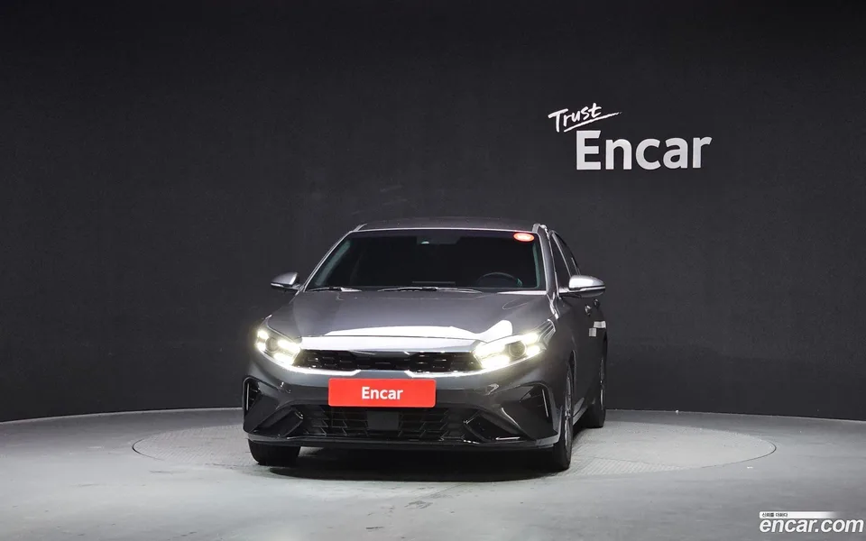 Kia K3 1.6 2023 — thumbnail 3