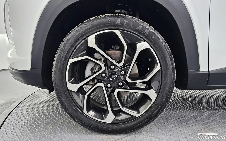 Chevrolet Trax Crossover 1.2 RS 2023 — миниатюра 5