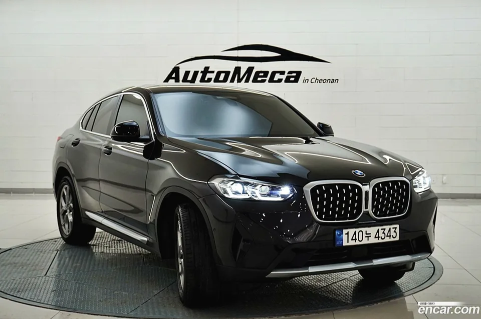 BMW X4 xDrive20i xLine 2024 — миниатюра 4