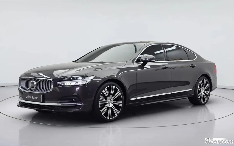 Volvo S90 B6 AWD 2024 — фото 1, купить с доставкой в Москву