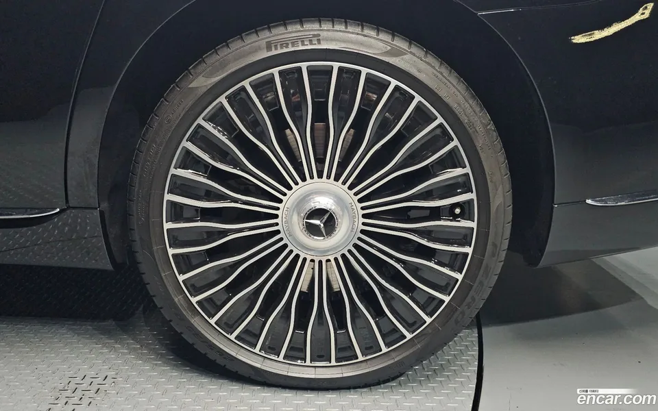 Mercedes-Benz S-Class S680 4MATIC 2023 — миниатюра 2