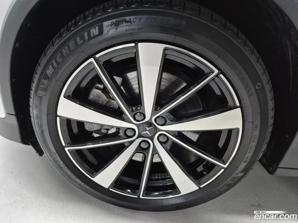 Polestar Polestar 2 2022 — миниатюра 5