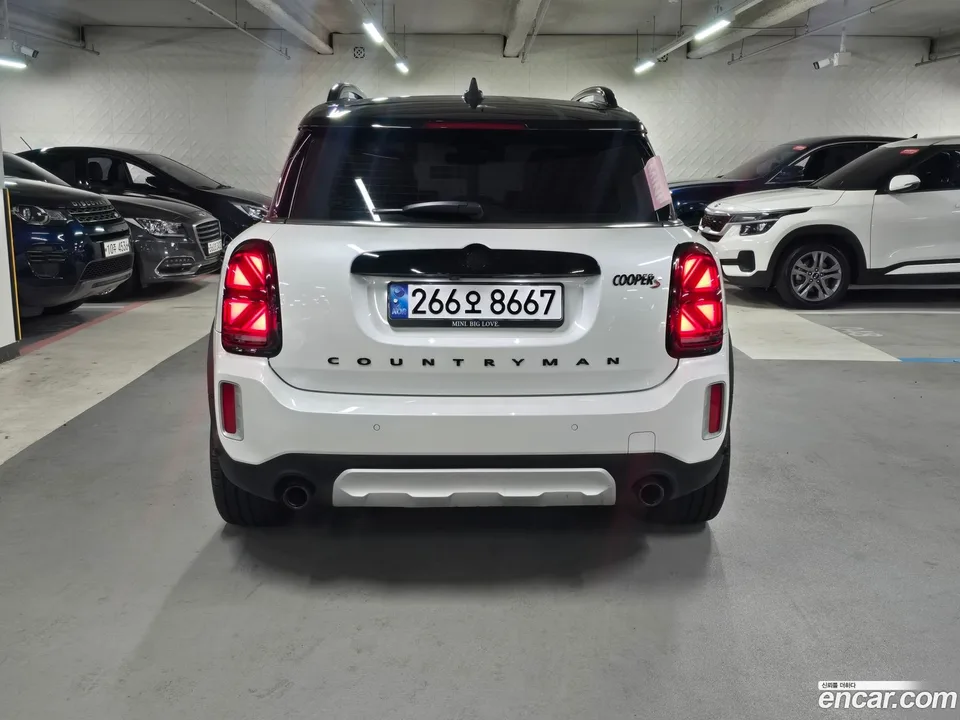 MINI Cooper S Countryman ALL4 2024 — миниатюра 4