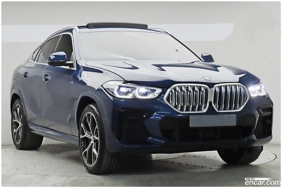 BMW X6 xDrive40i M 2023 — миниатюра 3