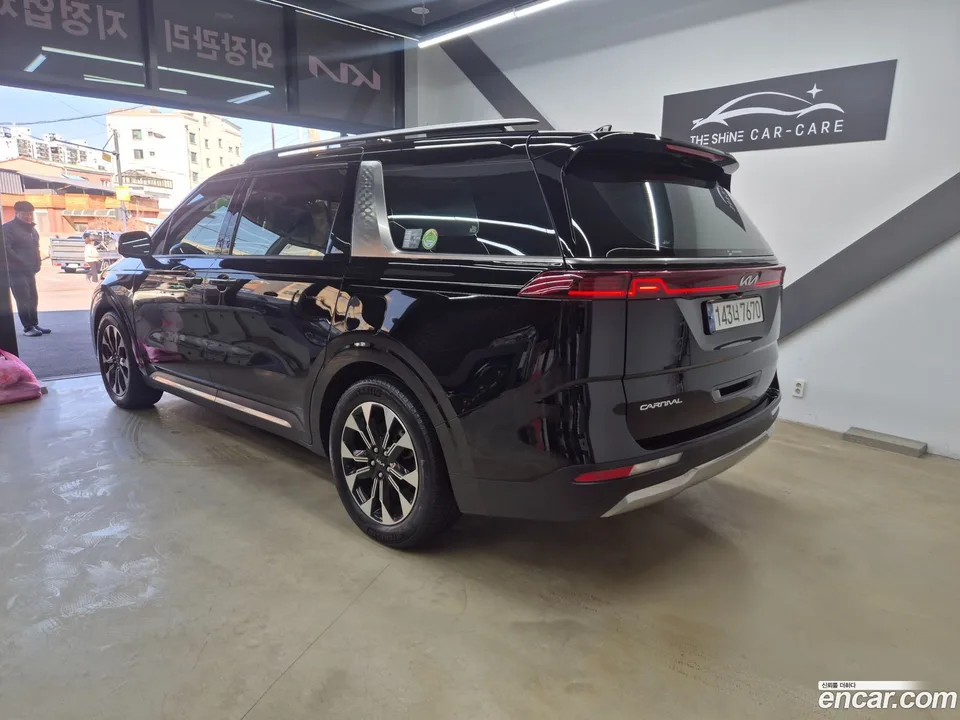 Kia Carnival 9 2023 — миниатюра 4
