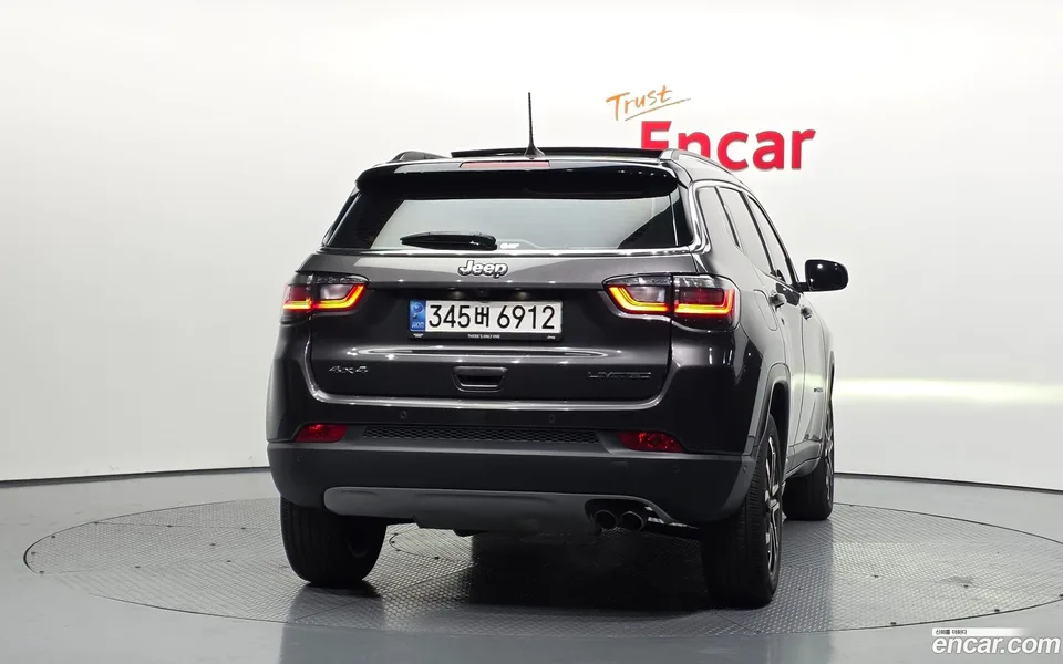 Jeep Compass 2.4 AWD 2022 — миниатюра 4
