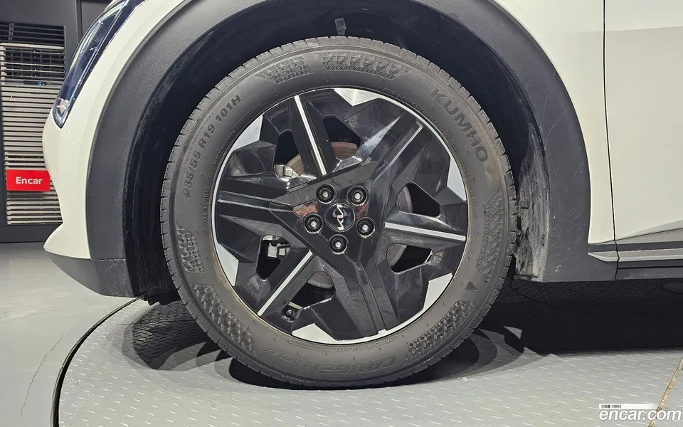 Kia EV6 4WD 2024 — миниатюра 2