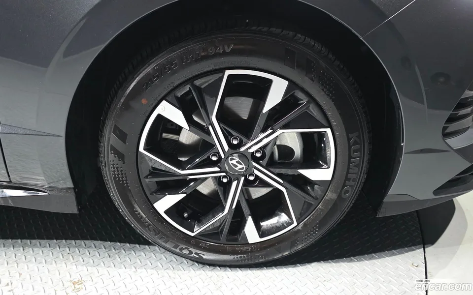 Hyundai Sonata The Edge 1.6 2025 — миниатюра 2