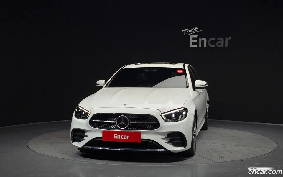 Mercedes-Benz E-Class E220d 4MATIC AMG Line 2022 — миниатюра 3