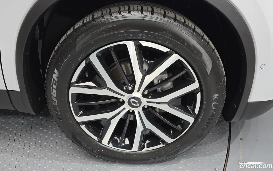 Renault Samsung QM6 2.0 GDe RE 2WD 2023 — миниатюра 2