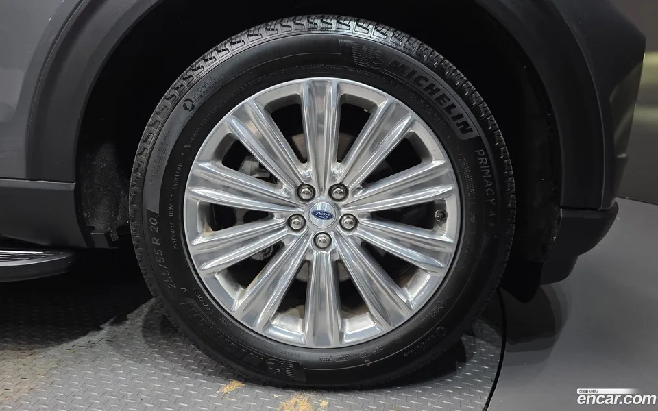 Ford Explorer 2.3 4WD 2023 — миниатюра 2