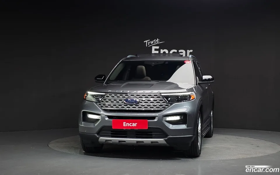 Ford Explorer 2.3 4WD 2023 — миниатюра 3